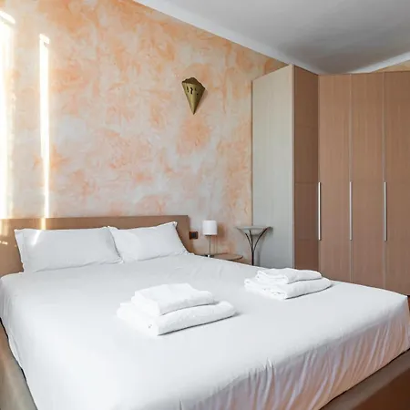 Shanti Apartment *